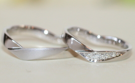 ハート型結婚指輪